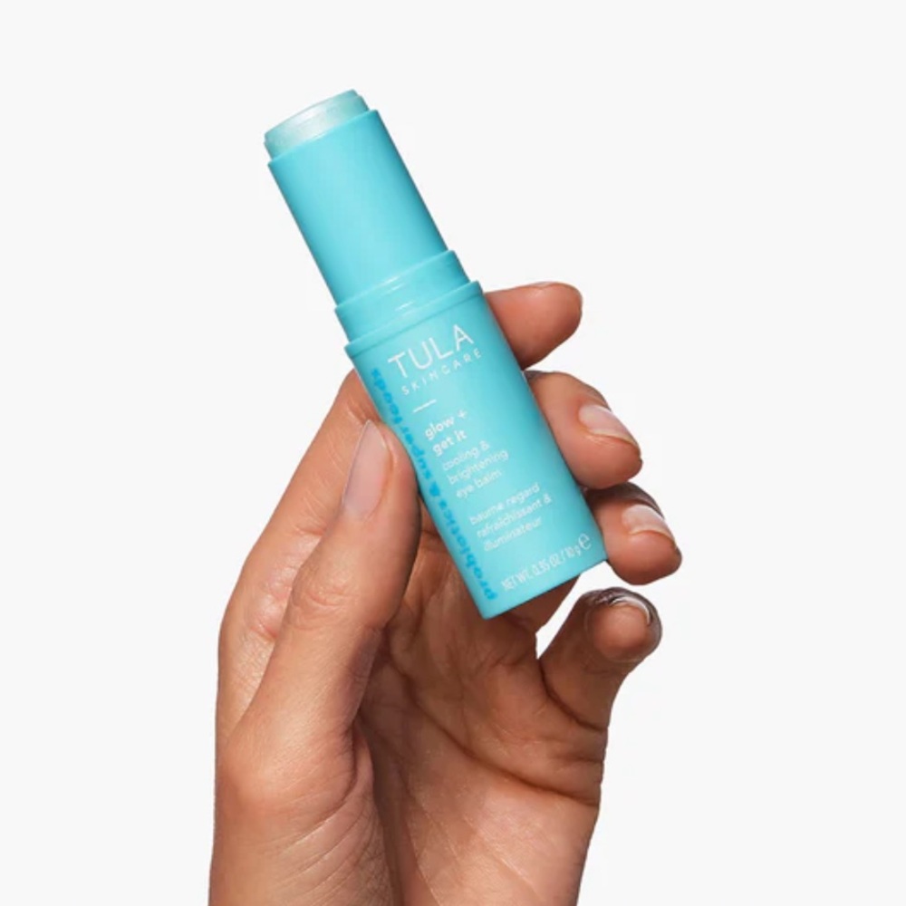 NEW TULA Skincare
Glow + Get It Cooling & Brightening Eye Balm